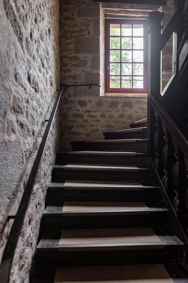 Joli Appartement 2 Pers Dans Les Remparts De Геранд Экстерьер фото
