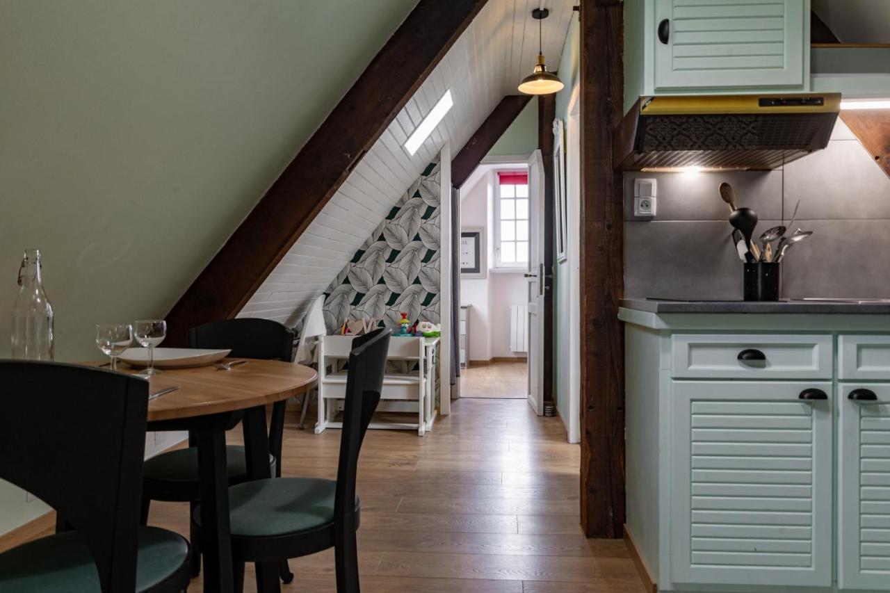 Joli Appartement 2 Pers Dans Les Remparts De Геранд Экстерьер фото